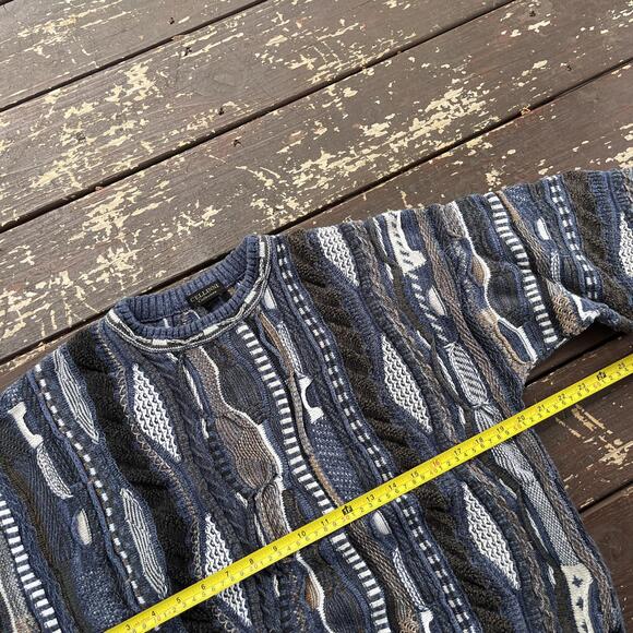 (S) Vintage 90s Y2K Coogi Style 3D Textured Knit Sweater - Picture 4 of 5